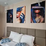Vennesy-endless Summer Apartment *
