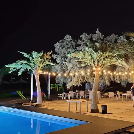 アパート Vennesy-endless Summer *